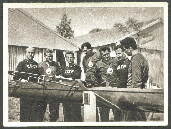 cc gdr 1954 volkseigene zigarettenindustrie og helsinki 1952 bild 61 photo b w of russian team members at boathouse area 
