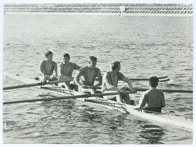 cc ned 1964 brio olympische spelen series h foto no. h 1 m4 ned laga delft jan freek bob van der graaf lex mullink with cox marius klumperbeek bronze medal winners at og tokyo