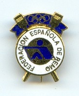 pin esp rowing federation pictogram in blue crossed golden oars with olympic rings 