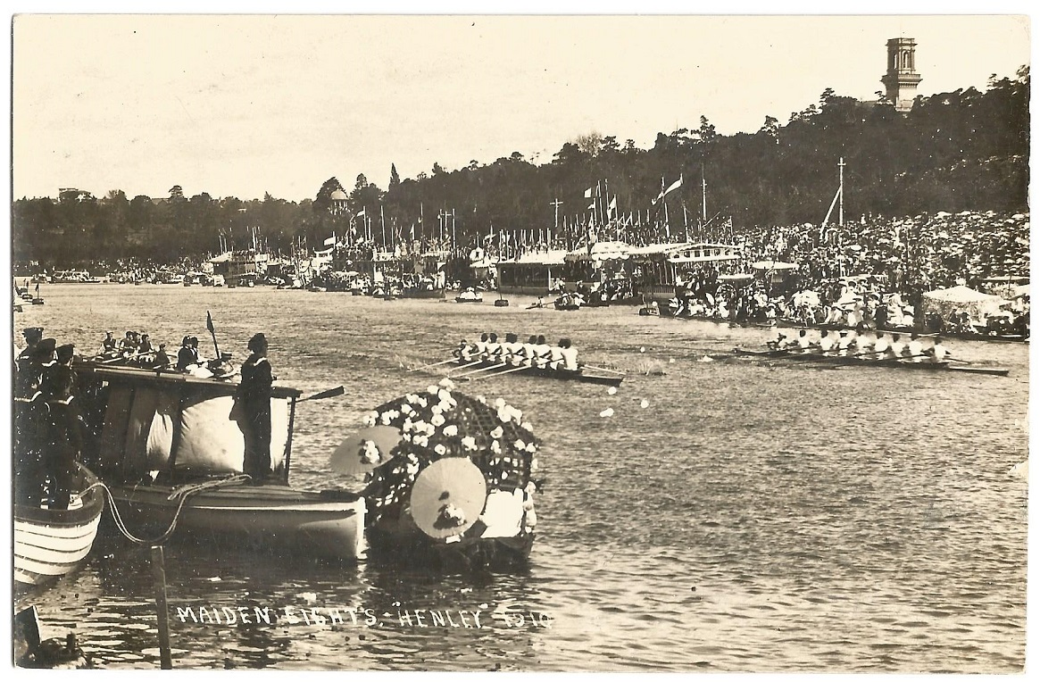 PC AUS 1910 Melbourne Australian Henley Regatta on the Yarra river PU 1910