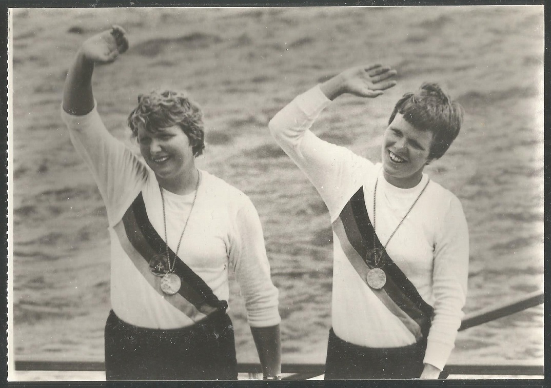 PC GDR 1976 OG Montreal W2 silver medal winners Angelika Noak Sabine Doehne GDR DHfK Leipzig
