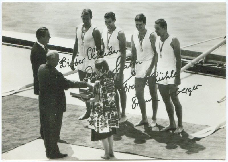 pc gdr 1969 os mexico 1968 4 gold medal winner crew gdr at victory ceremony photo with printed autograms 