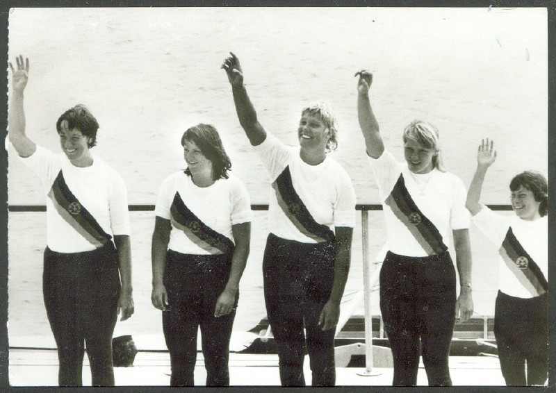 pc gdr 1976 og montreal w4 crew gdr einheit dresden gold medal winner pu 1995 k. metze b. schwede g. lohs a. kurth cox s. hess 