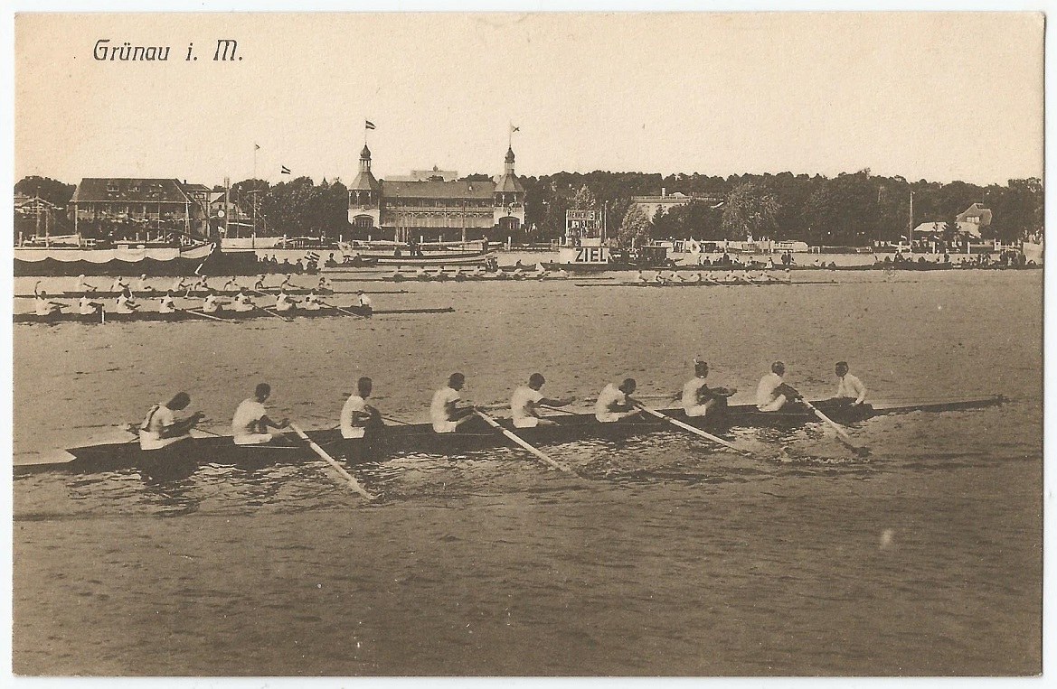PC GER Berlin Gruenau regatta finish area with five eights Schnabel No. 1101