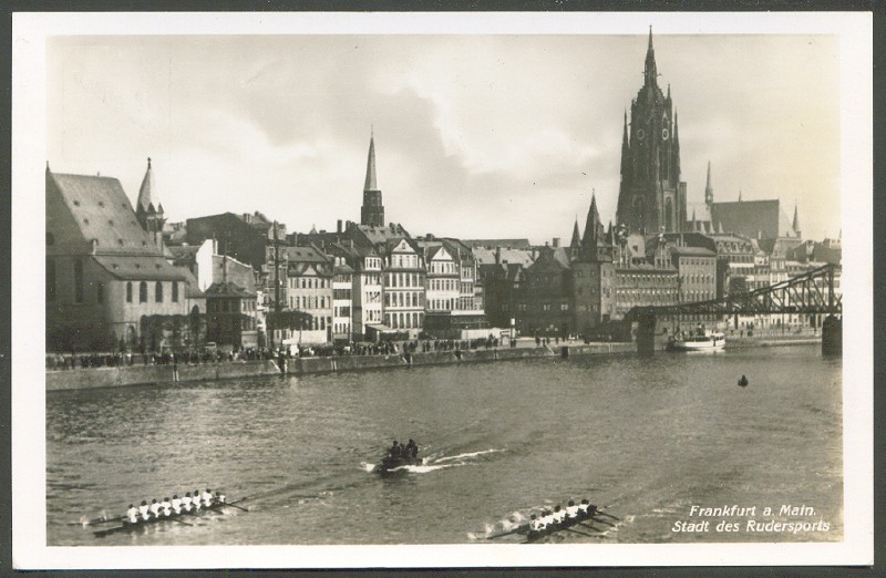 pc ger frankfurt am main stadt des rudersports photo of 8 race 