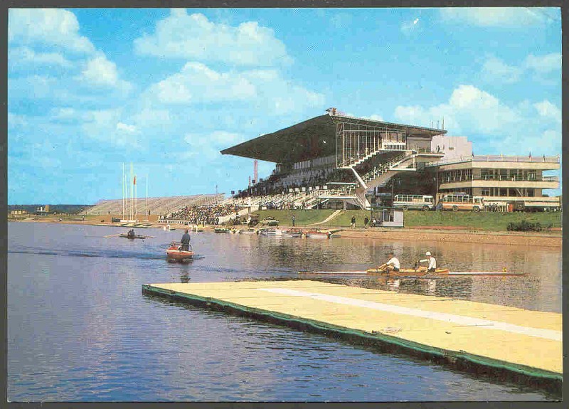 pc urs moscow regatta course 1985 grandstand on the right pontoon and 2 in foreground 