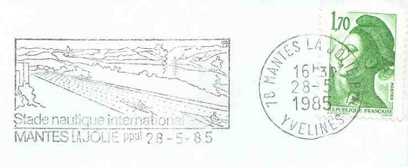 pm fra 1985 may 28th mantes la jolie stade nautique international buoyed regatta course with two single scullers 
